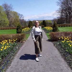 Meet your Posher, Caroline